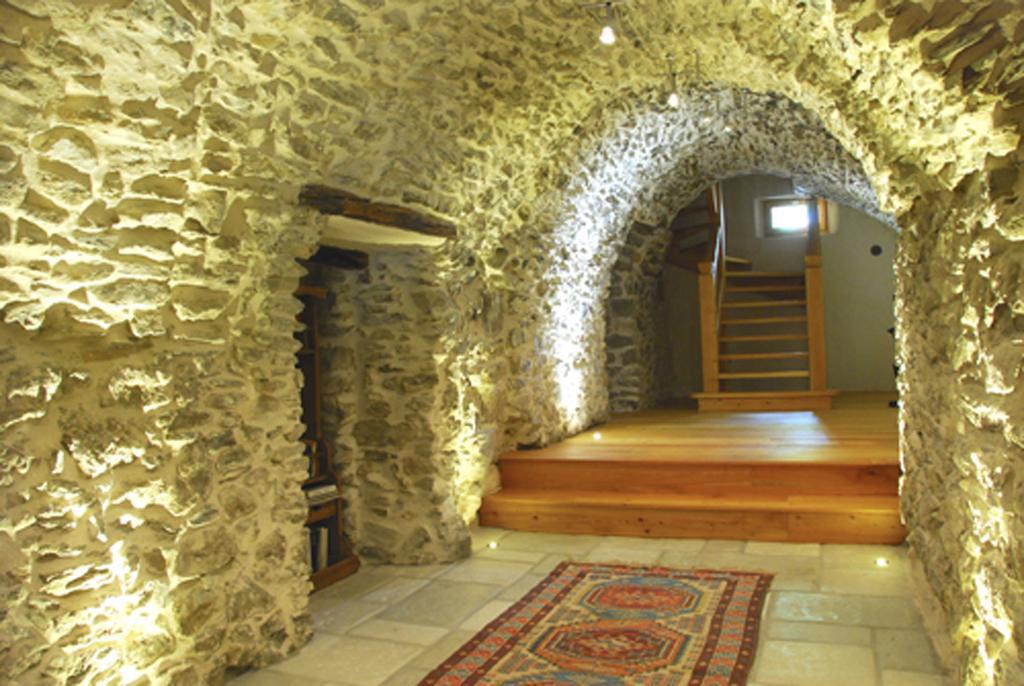 Bed and Breakfast La Ferme De Beaute Шатору-лез-Альп Экстерьер фото