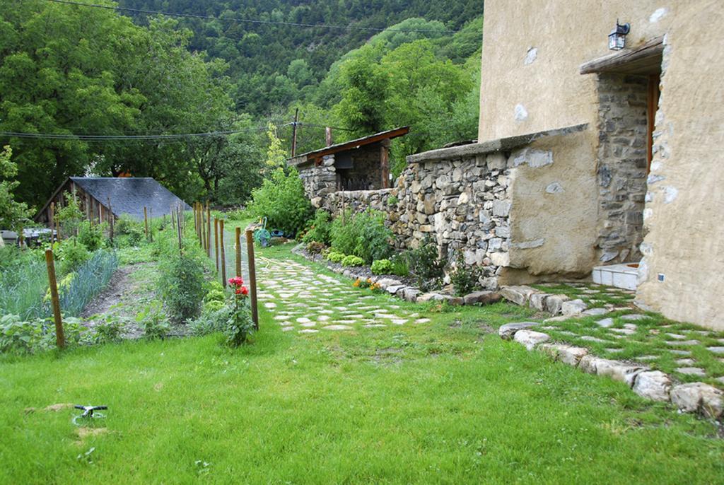 Bed and Breakfast La Ferme De Beaute Шатору-лез-Альп Экстерьер фото
